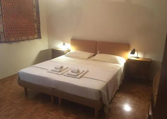 Private Bathroom Quadruple Room